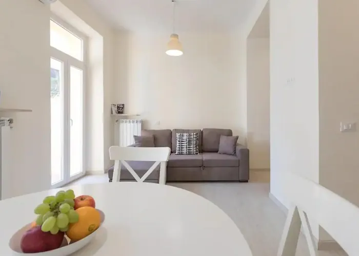 Apartment Quiet With Large Terrace In Spanish Steps Area